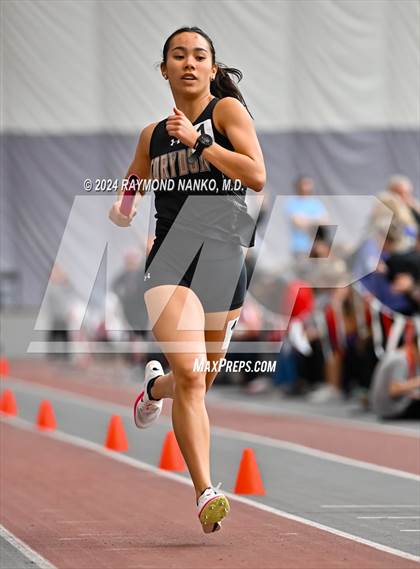 Thumbnail 2 in Red Devil Classic (4 x 800 Meter Relay) photogallery.
