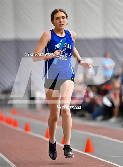 Thumbnail 2 in Red Devil Classic (4 x 800 Meter Relay) photogallery.