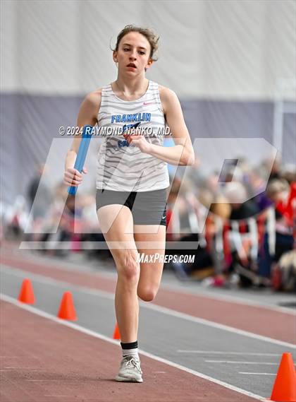 Thumbnail 2 in Red Devil Classic (4 x 800 Meter Relay) photogallery.