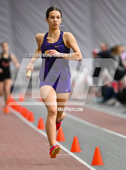 Thumbnail 3 in Red Devil Classic (4 x 800 Meter Relay) photogallery.