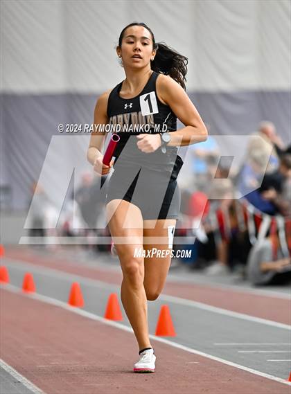 Thumbnail 3 in Red Devil Classic (4 x 800 Meter Relay) photogallery.