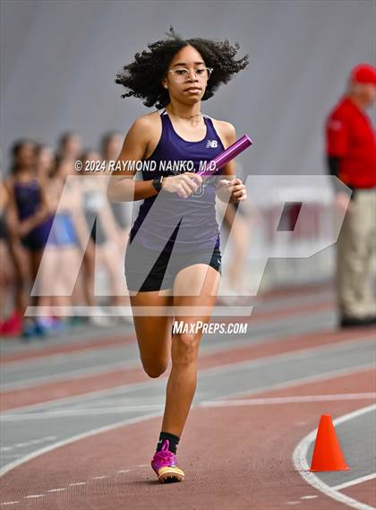 Thumbnail 2 in Red Devil Classic (4 x 800 Meter Relay) photogallery.