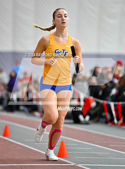 Thumbnail 1 in Red Devil Classic (4 x 800 Meter Relay) photogallery.