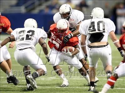 Thumbnail 2 in THSCA Texas All-Star Game photogallery.