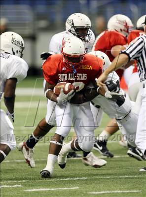 Thumbnail 1 in THSCA Texas All-Star Game photogallery.