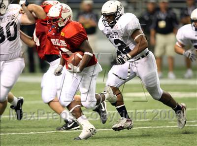 Thumbnail 1 in THSCA Texas All-Star Game photogallery.