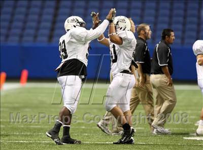 Thumbnail 3 in THSCA Texas All-Star Game photogallery.
