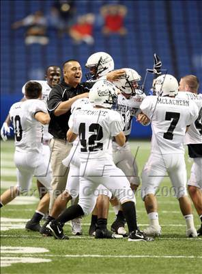 Thumbnail 1 in THSCA Texas All-Star Game photogallery.