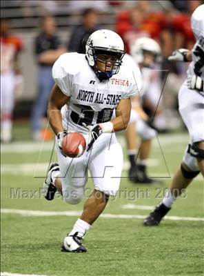 Thumbnail 3 in THSCA Texas All-Star Game photogallery.