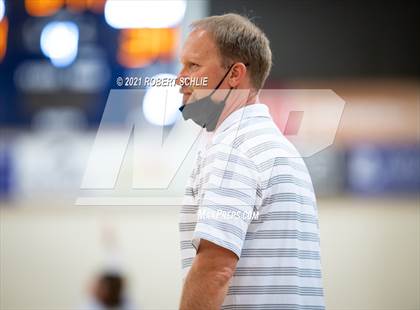 Thumbnail 3 in Granite Bay @ Oak Ridge photogallery.