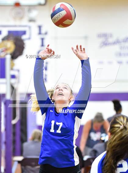 Thumbnail 1 in Carson vs. Pahrump Valley (Yerington Tournament) photogallery.