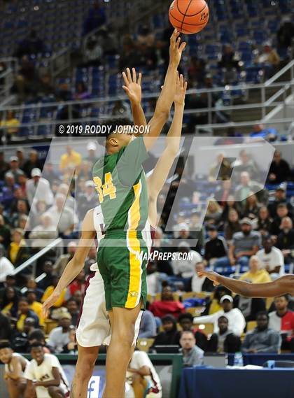 Thumbnail 1 in Walker vs. Ouachita Parish (LHSAA 5A Marsh Madness Final) photogallery.