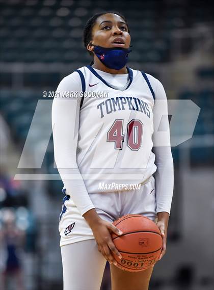Thumbnail 2 in Tompkins vs Fort Bend Dulles (UIL 6A Quarterfinal Playoff) photogallery.