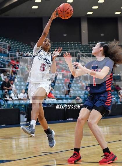 Thumbnail 1 in Tompkins vs Fort Bend Dulles (UIL 6A Quarterfinal Playoff) photogallery.