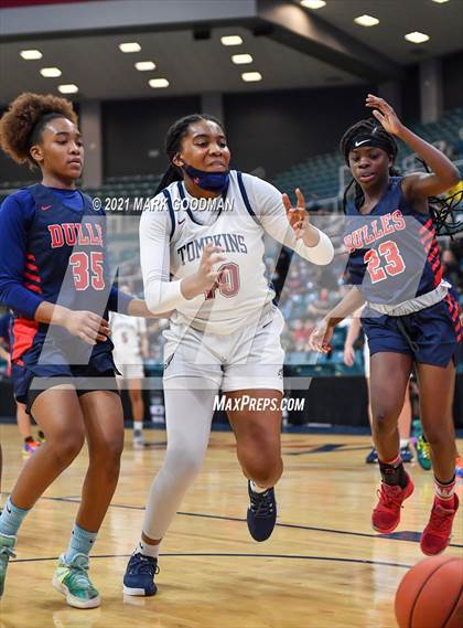 Thumbnail 1 in Tompkins vs Fort Bend Dulles (UIL 6A Quarterfinal Playoff) photogallery.