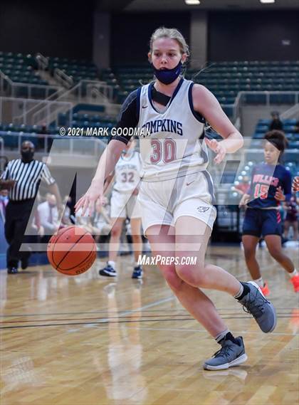 Thumbnail 1 in Tompkins vs Fort Bend Dulles (UIL 6A Quarterfinal Playoff) photogallery.