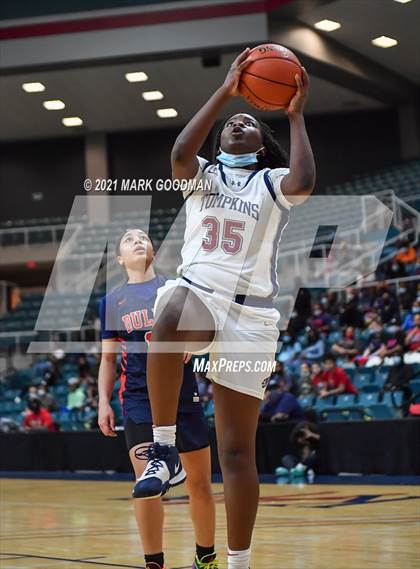 Thumbnail 3 in Tompkins vs Fort Bend Dulles (UIL 6A Quarterfinal Playoff) photogallery.