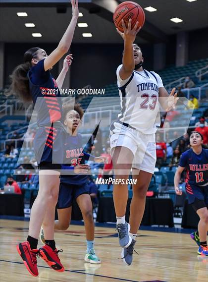 Thumbnail 1 in Tompkins vs Fort Bend Dulles (UIL 6A Quarterfinal Playoff) photogallery.