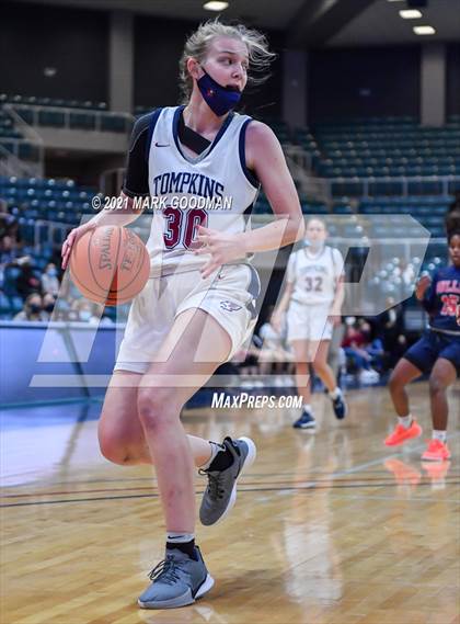 Thumbnail 2 in Tompkins vs Fort Bend Dulles (UIL 6A Quarterfinal Playoff) photogallery.