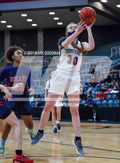 Thumbnail 1 in Tompkins vs Fort Bend Dulles (UIL 6A Quarterfinal Playoff) photogallery.