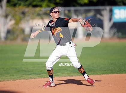 Thumbnail 3 in Canyon @ Esperanza photogallery.