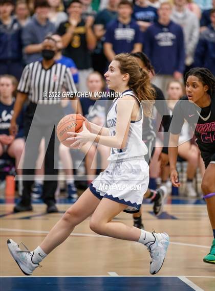 Thumbnail 3 in Hillhouse vs. Wilton photogallery.