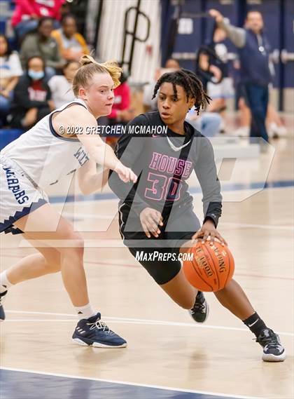 Thumbnail 2 in Hillhouse vs. Wilton photogallery.