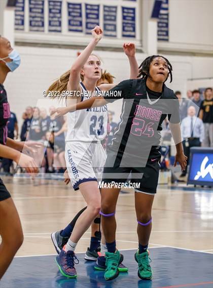 Thumbnail 3 in Hillhouse vs. Wilton photogallery.