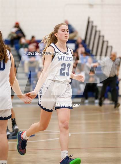 Thumbnail 2 in Hillhouse vs. Wilton photogallery.