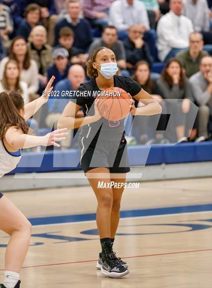 Thumbnail 3 in Hillhouse vs. Wilton photogallery.