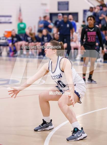 Thumbnail 3 in Hillhouse vs. Wilton photogallery.
