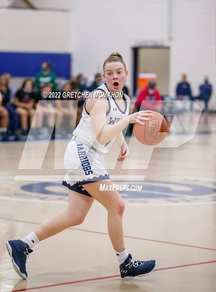 Thumbnail 2 in Hillhouse vs. Wilton photogallery.