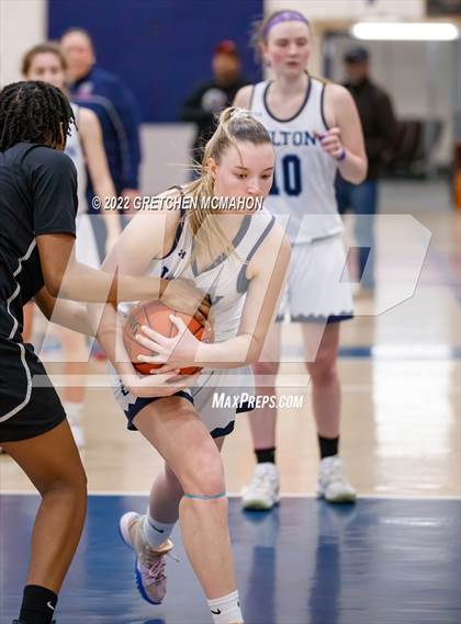 Thumbnail 2 in Hillhouse vs. Wilton photogallery.