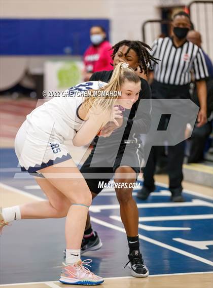 Thumbnail 2 in Hillhouse vs. Wilton photogallery.
