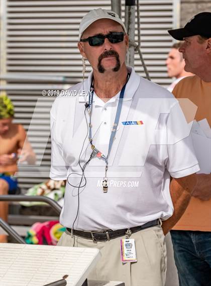 Thumbnail 2 in Meet of Champions photogallery.