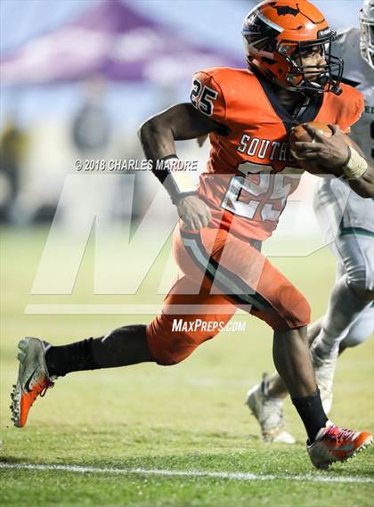 Thumbnail 2 in SE Guilford vs. Weddington (NCHSAA 3AA Championship) photogallery.
