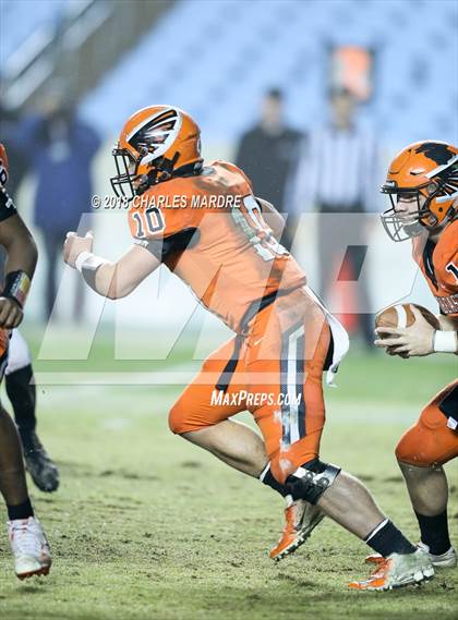 Thumbnail 1 in SE Guilford vs. Weddington (NCHSAA 3AA Championship) photogallery.