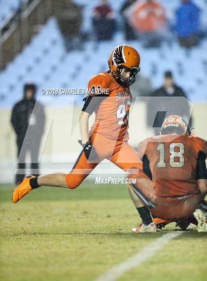 Thumbnail 3 in SE Guilford vs. Weddington (NCHSAA 3AA Championship) photogallery.