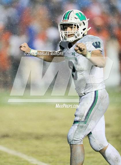 Thumbnail 1 in SE Guilford vs. Weddington (NCHSAA 3AA Championship) photogallery.