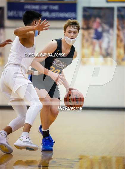 Thumbnail 3 in Wheat Ridge vs Mullen photogallery.