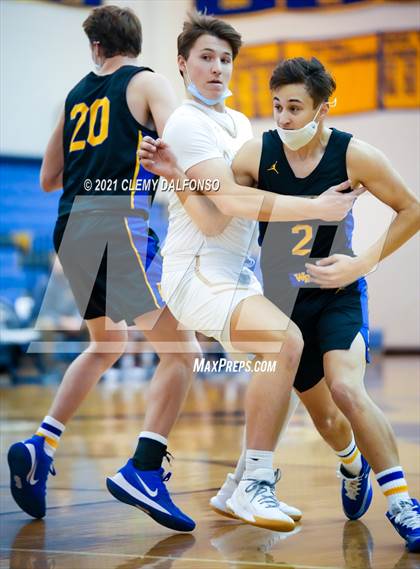 Thumbnail 2 in Wheat Ridge vs Mullen photogallery.