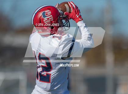 Thumbnail 1 in Monsignor Farrell vs. Archbishop Stepinac (NYCHSFL AAA Semifinal) photogallery.