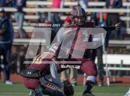 Thumbnail 3 in Monsignor Farrell vs. Archbishop Stepinac (NYCHSFL AAA Semifinal) photogallery.