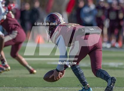 Thumbnail 3 in Monsignor Farrell vs. Archbishop Stepinac (NYCHSFL AAA Semifinal) photogallery.