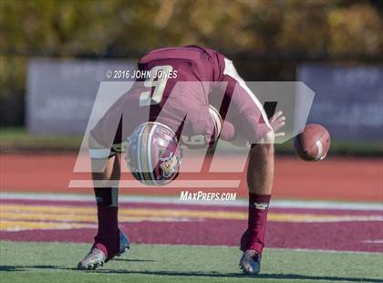 Thumbnail 2 in Monsignor Farrell vs. Archbishop Stepinac (NYCHSFL AAA Semifinal) photogallery.