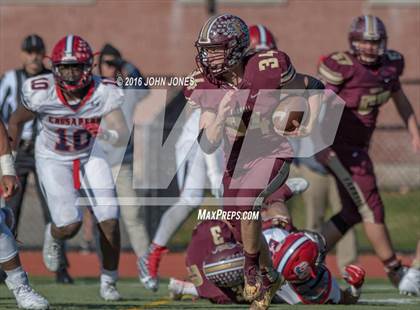 Thumbnail 2 in Monsignor Farrell vs. Archbishop Stepinac (NYCHSFL AAA Semifinal) photogallery.