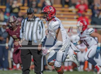 Thumbnail 1 in Monsignor Farrell vs. Archbishop Stepinac (NYCHSFL AAA Semifinal) photogallery.