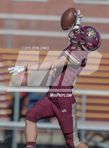 Thumbnail 3 in Monsignor Farrell vs. Archbishop Stepinac (NYCHSFL AAA Semifinal) photogallery.