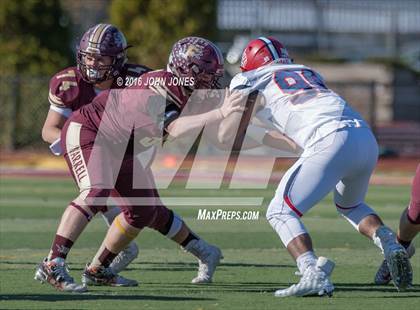 Thumbnail 2 in Monsignor Farrell vs. Archbishop Stepinac (NYCHSFL AAA Semifinal) photogallery.