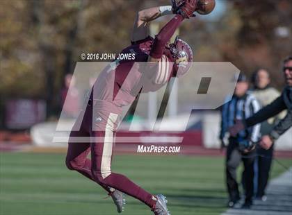 Thumbnail 1 in Monsignor Farrell vs. Archbishop Stepinac (NYCHSFL AAA Semifinal) photogallery.